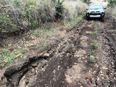4Runner on R1 at Kemole.jpg
