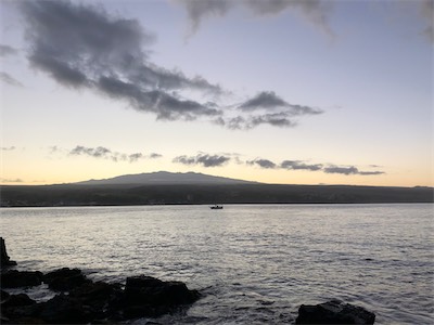 Hilo Bay and mauna kea where they sat.jpg
