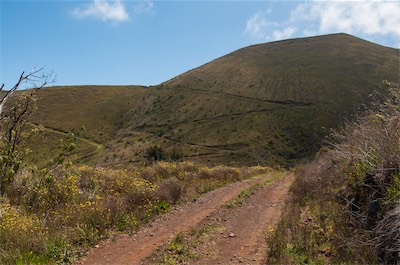 Kemole switchbacks.jpg
